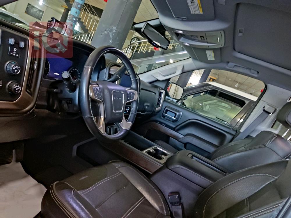 GMC Sierra